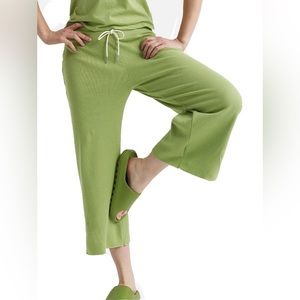 MATE The Label Pants Green Waffle Wide-Leg Crop Pant Organic Cotton size M
